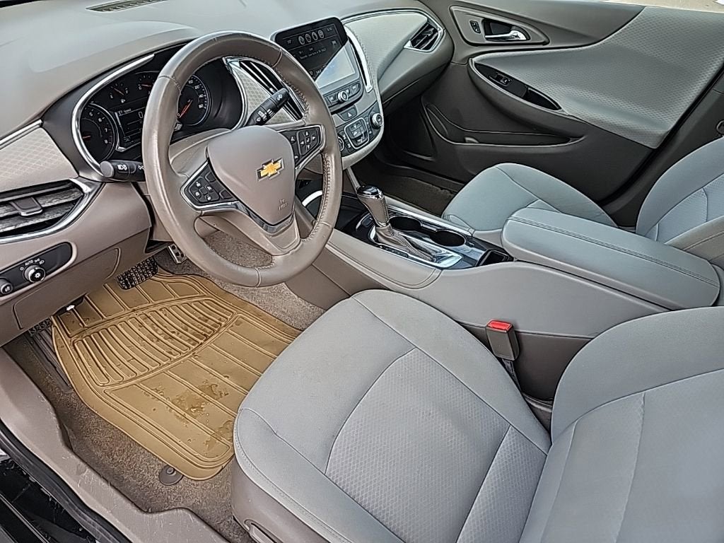 2017 Chevrolet Malibu LT