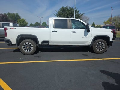 2022 Chevrolet Silverado 2500 HD Custom