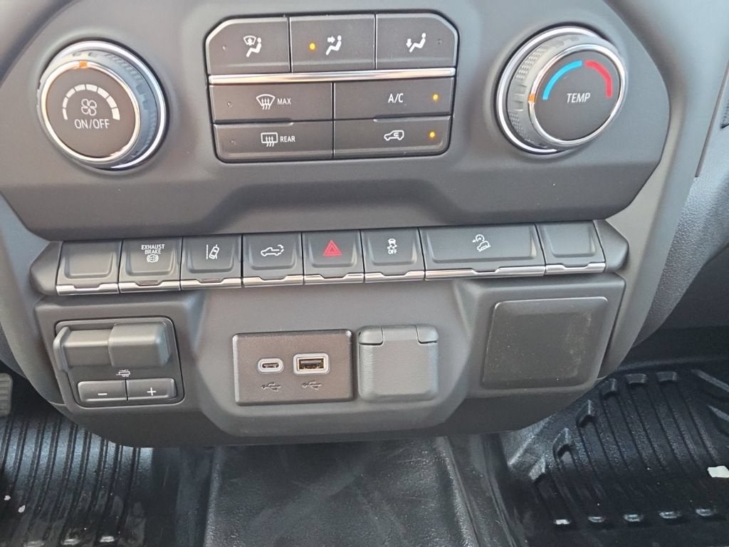 2026 Chevrolet Silverado 3500 HD WT