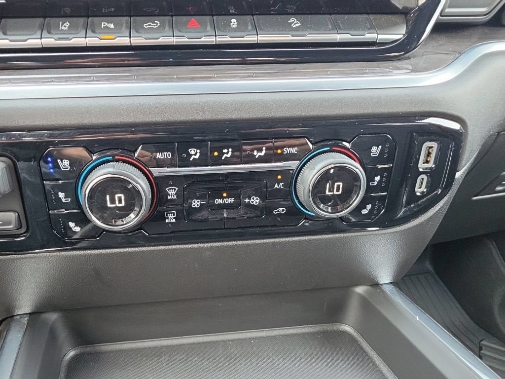 2025 Chevrolet Silverado 3500 HD LTZ