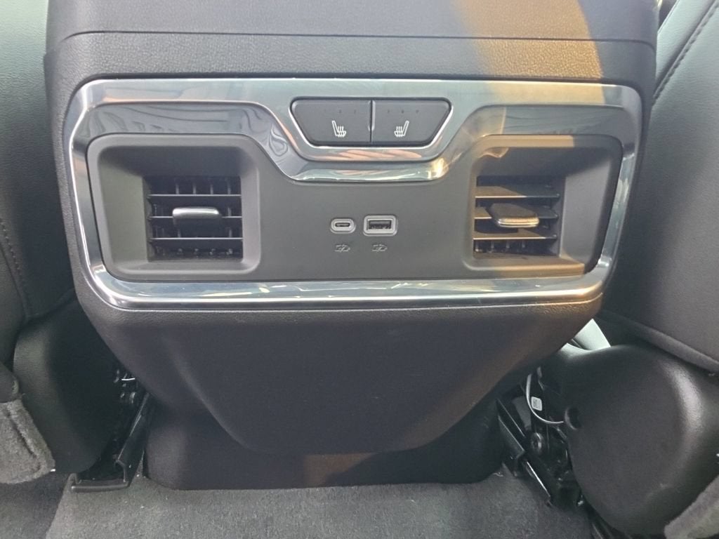 2025 Chevrolet Silverado 3500 HD LTZ