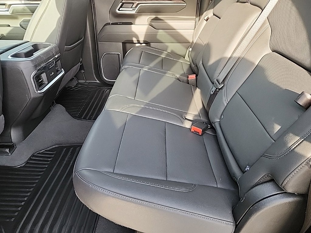 2025 Chevrolet Silverado 3500 HD LTZ