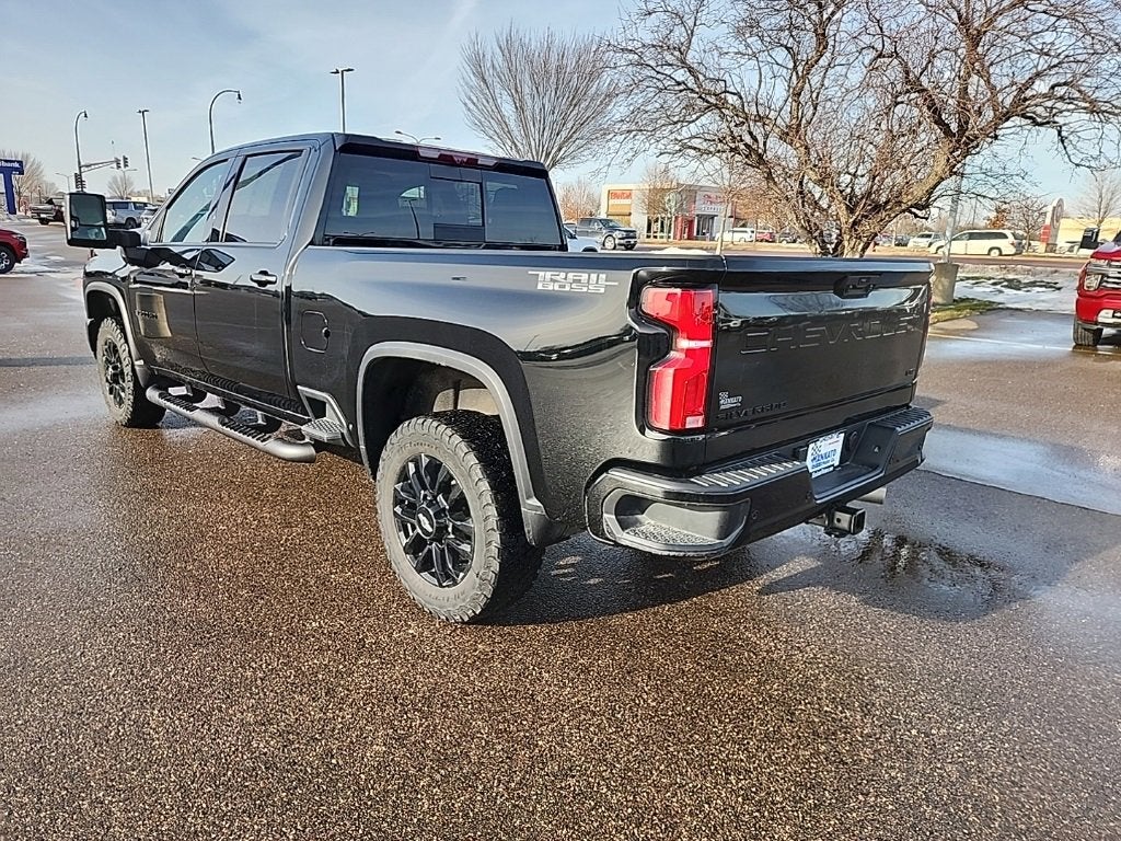 2025 Chevrolet Silverado 3500 HD LTZ