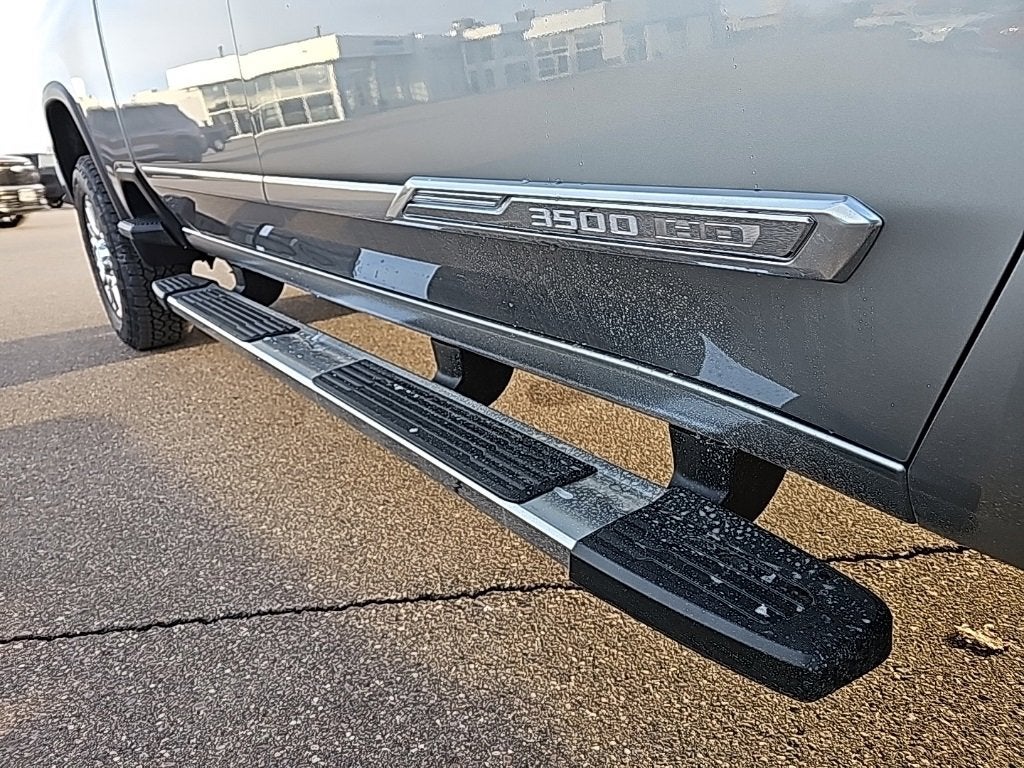 2026 Chevrolet Silverado 3500 HD High Country