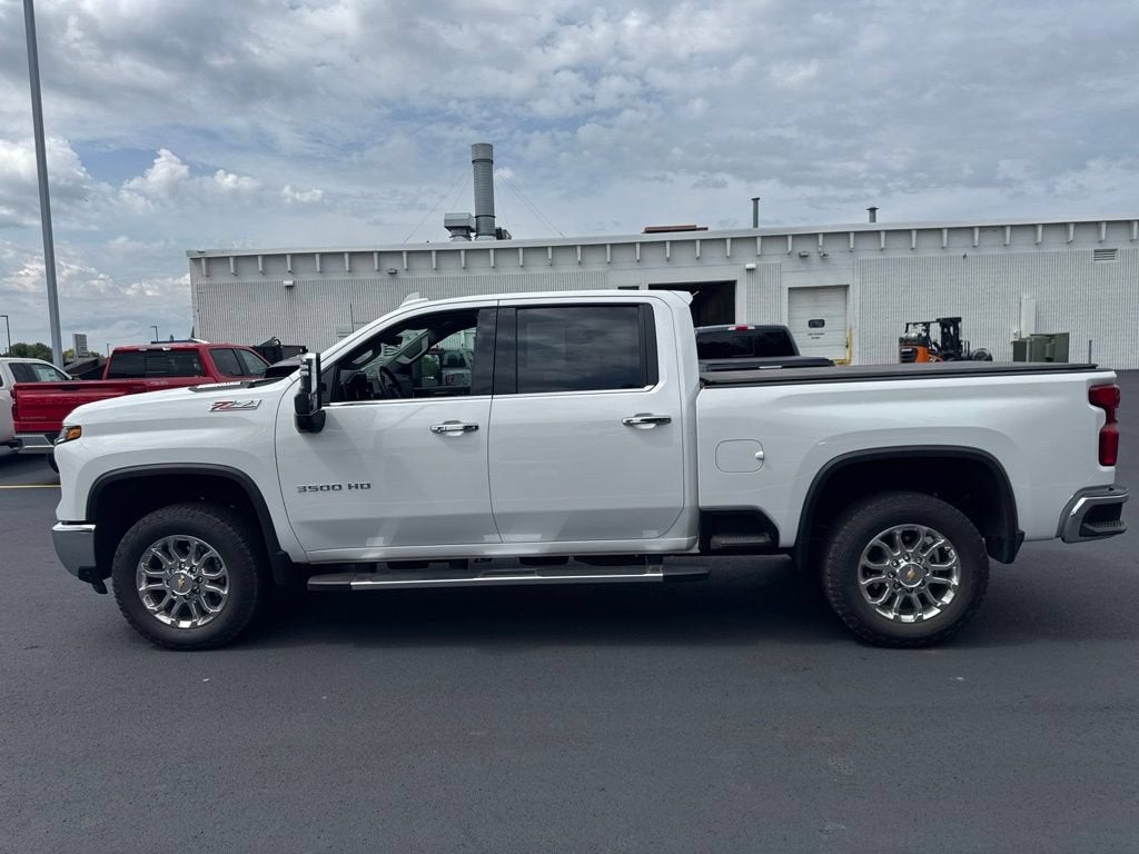 Used 2024 Chevrolet Silverado 3500HD LTZ with VIN 1GC4YUEY5RF323731 for sale in Mankato, Minnesota