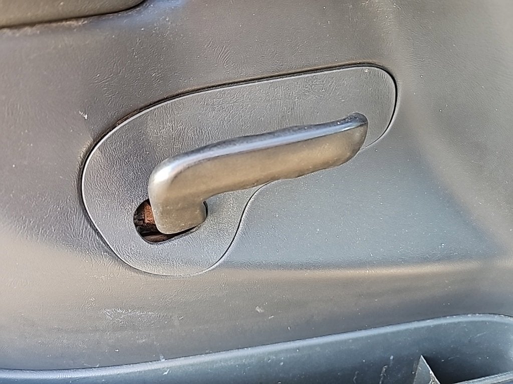 2002 Chevrolet Silverado 1500 LS