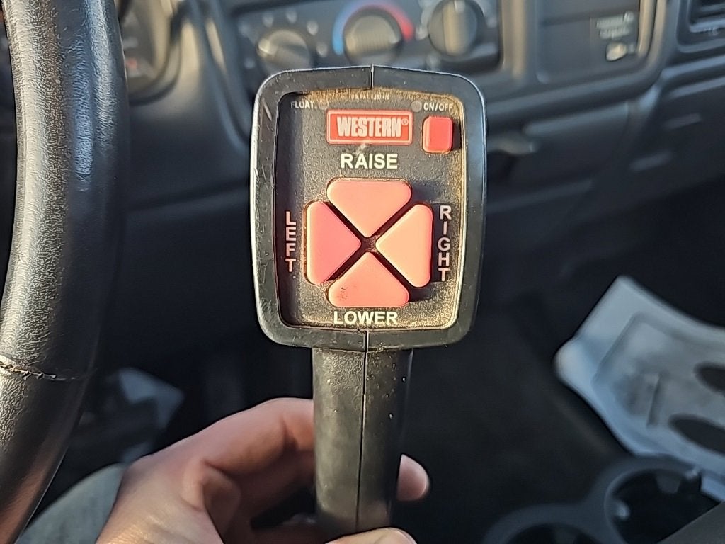 2002 Chevrolet Silverado 1500 LS