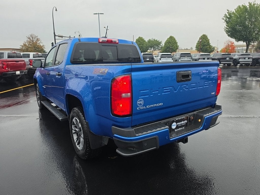 Used 2022 Chevrolet Colorado Z71 with VIN 1GCGTDEN0N1221553 for sale in Mankato, Minnesota