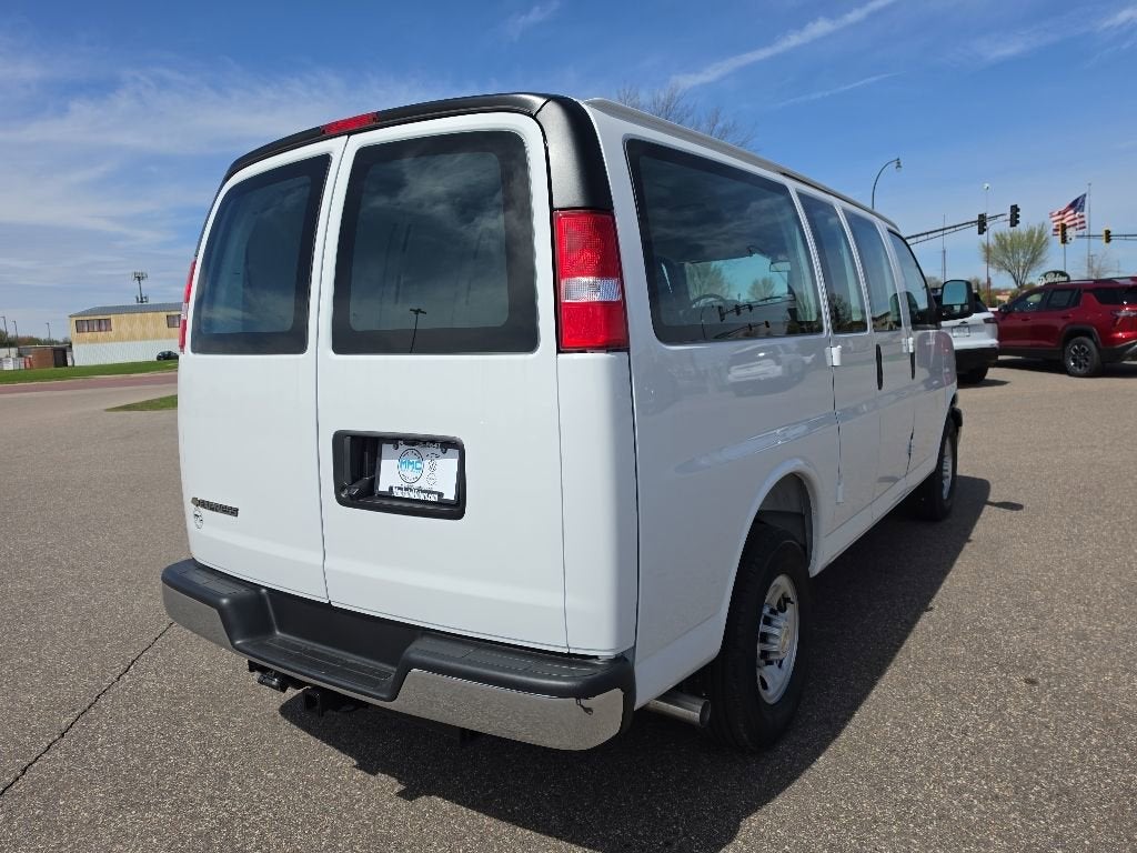 2026 Chevrolet Express Cargo WT