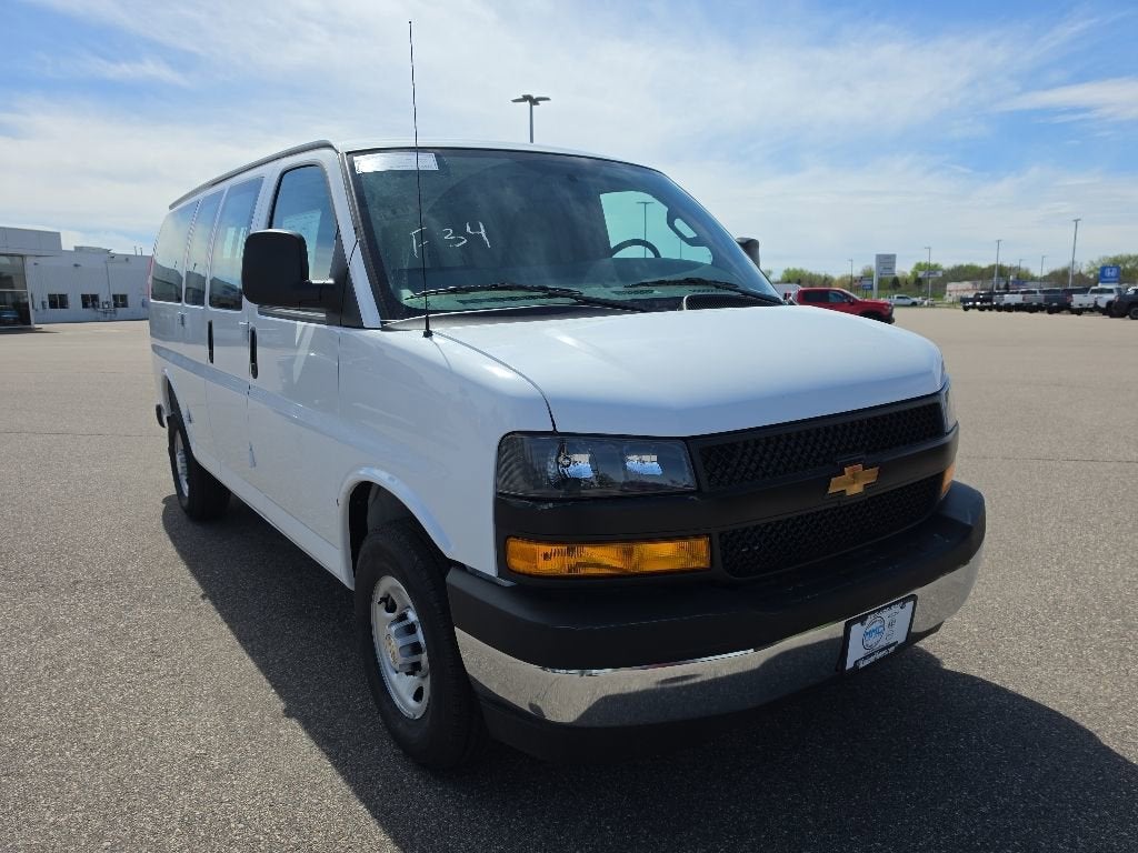 2026 Chevrolet Express Cargo WT