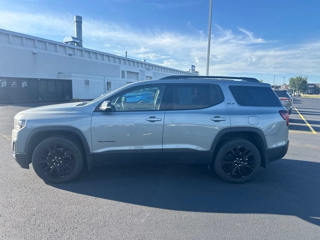 2023 GMC Acadia SLE