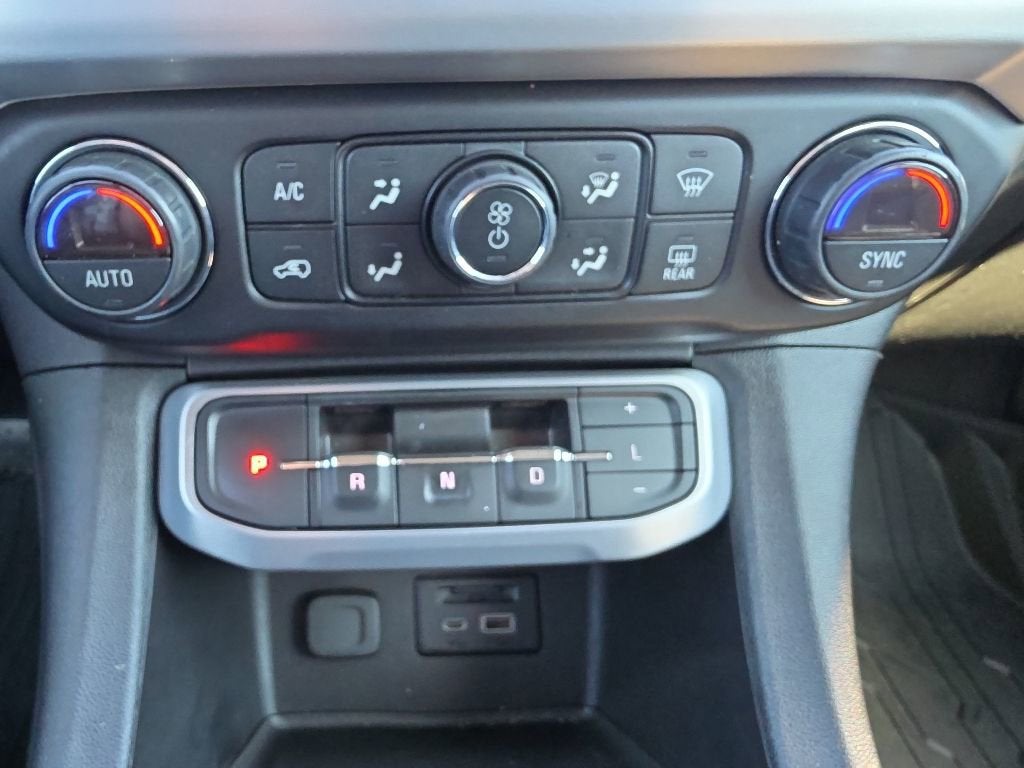 2020 GMC Acadia SLT