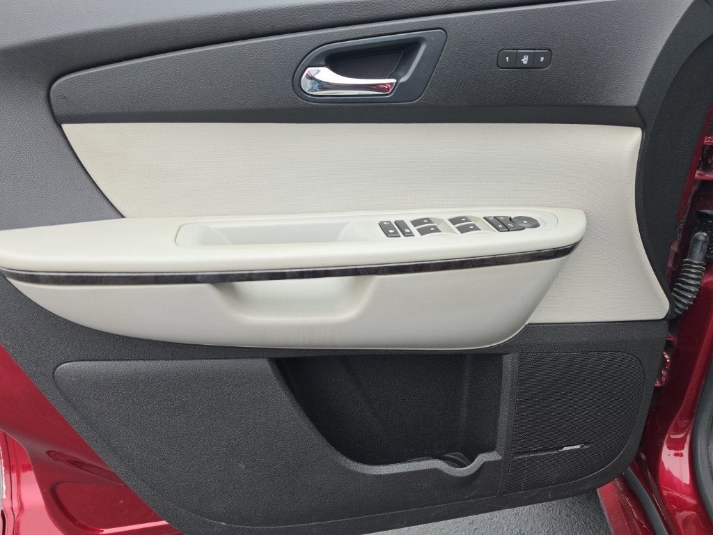2011 GMC Acadia Denali