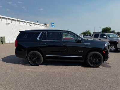 2022 GMC Yukon SLT