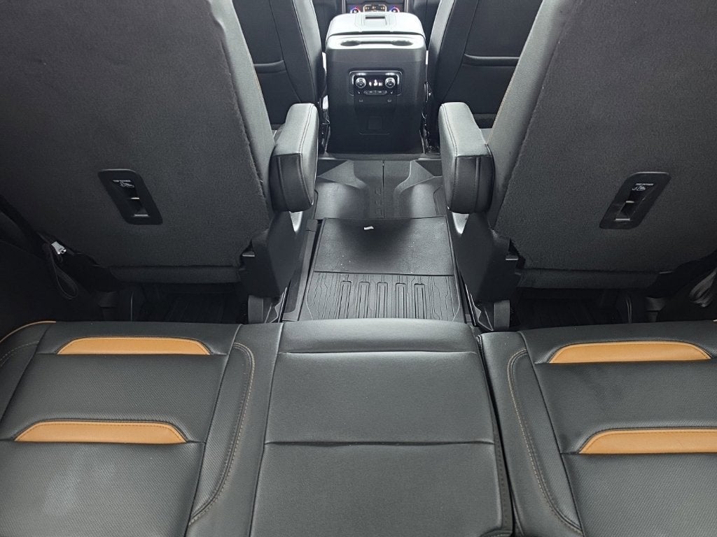 2022 GMC Yukon AT4