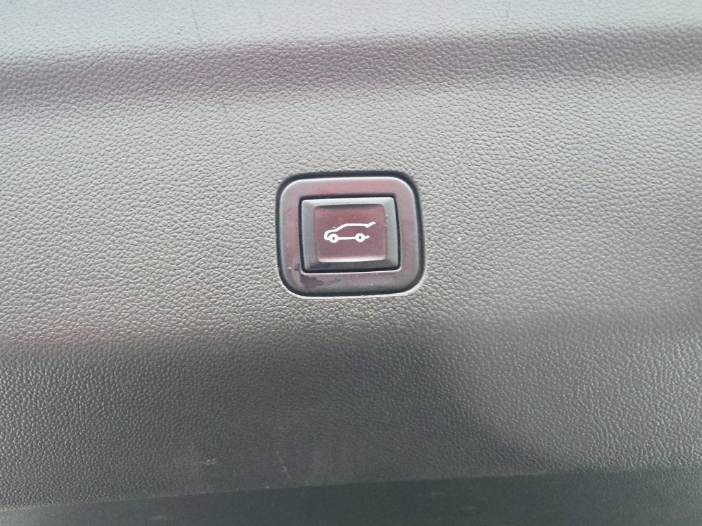 2022 GMC Yukon AT4
