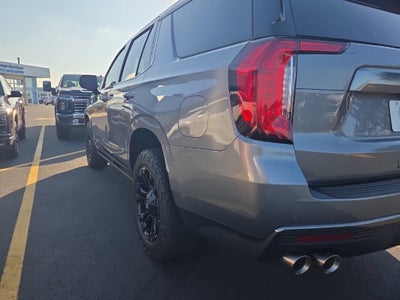 2022 GMC Yukon AT4