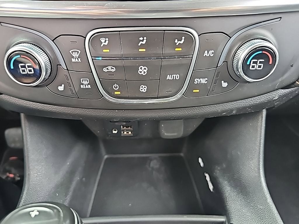 2020 Chevrolet Traverse RS