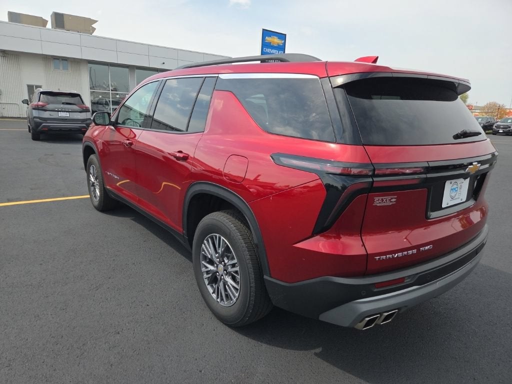 2025 Chevrolet Traverse LT