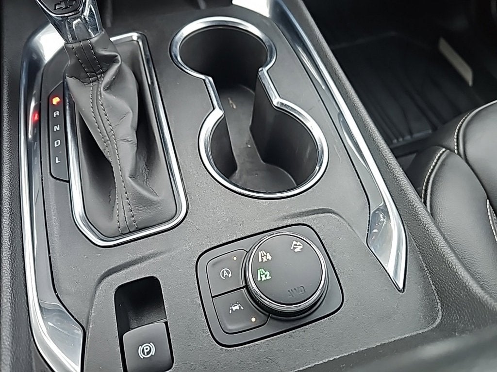 2022 Chevrolet Traverse LT Leather