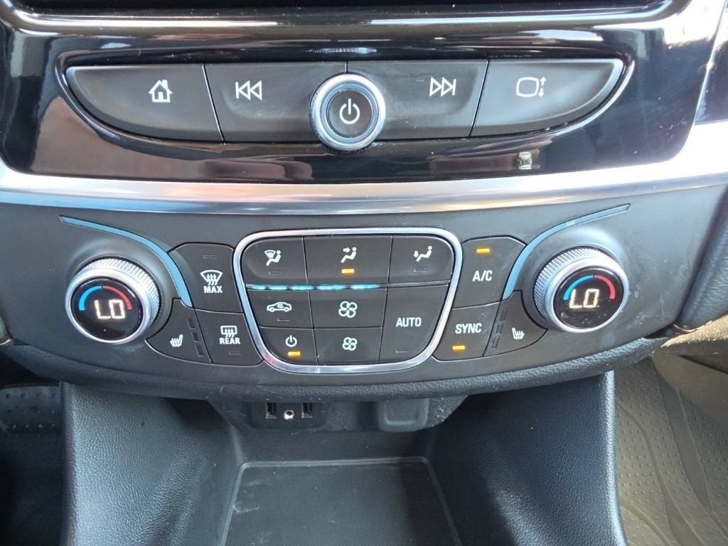 2018 Chevrolet Traverse LT Leather