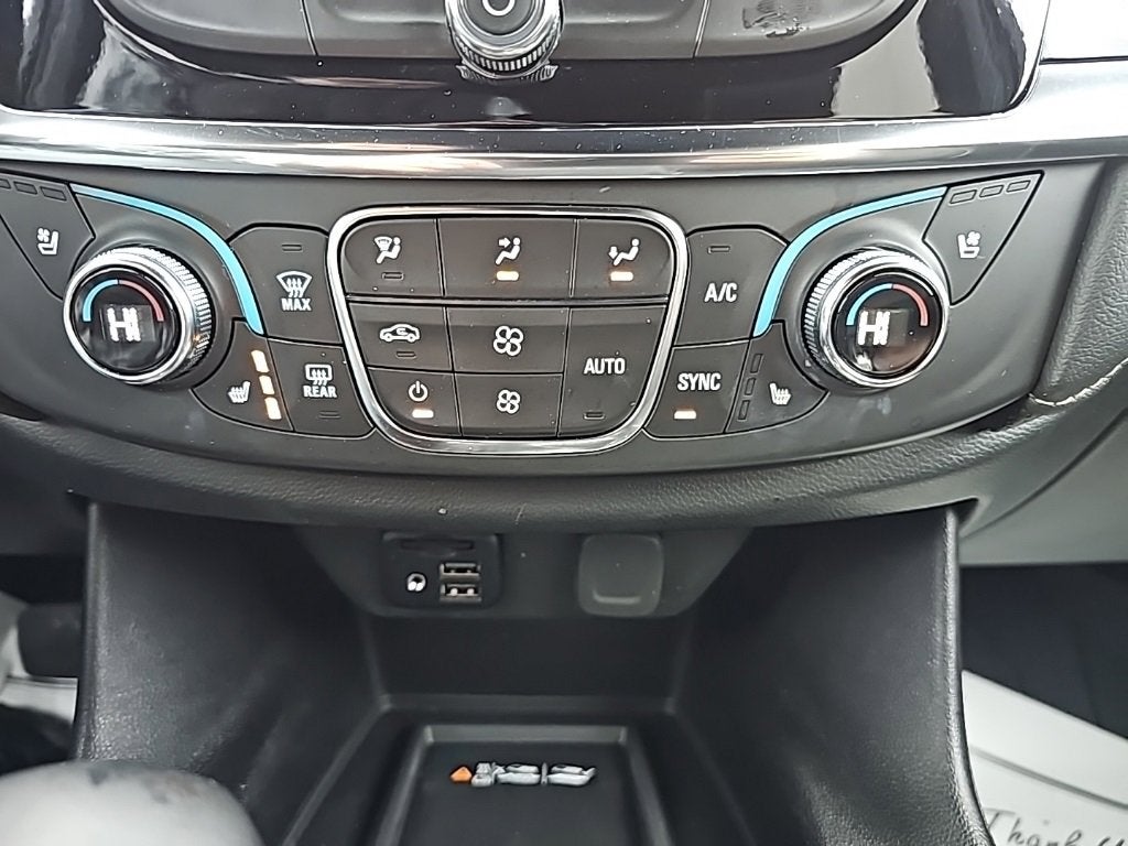 2023 Chevrolet Traverse Premier