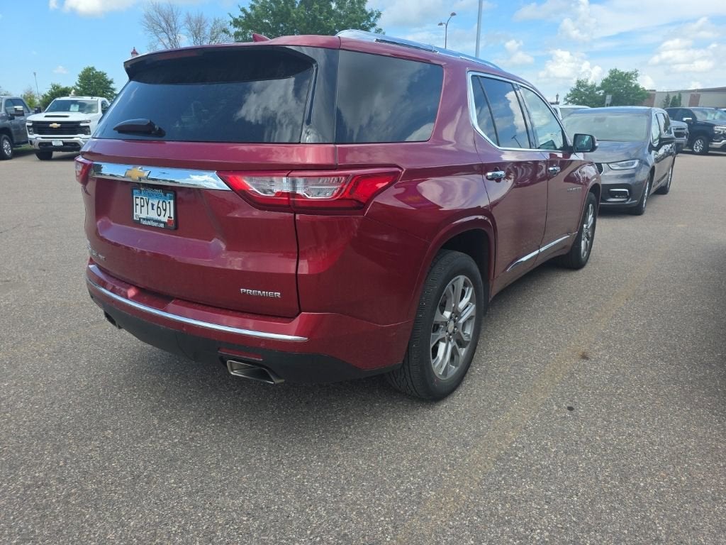 2021 Chevrolet Traverse Premier