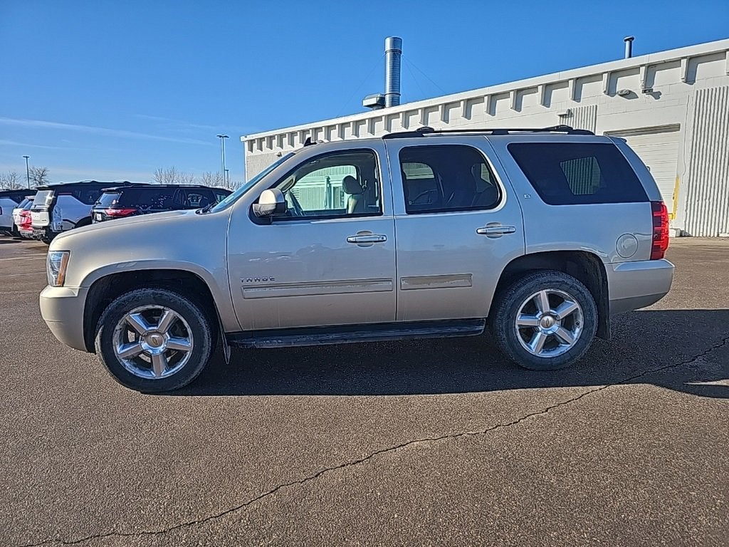 Used 2013 Chevrolet Tahoe LT with VIN 1GNSKBE04DR209693 for sale in Mankato, Minnesota