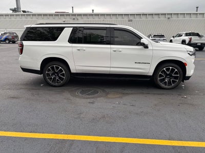 2022 Chevrolet Suburban RST