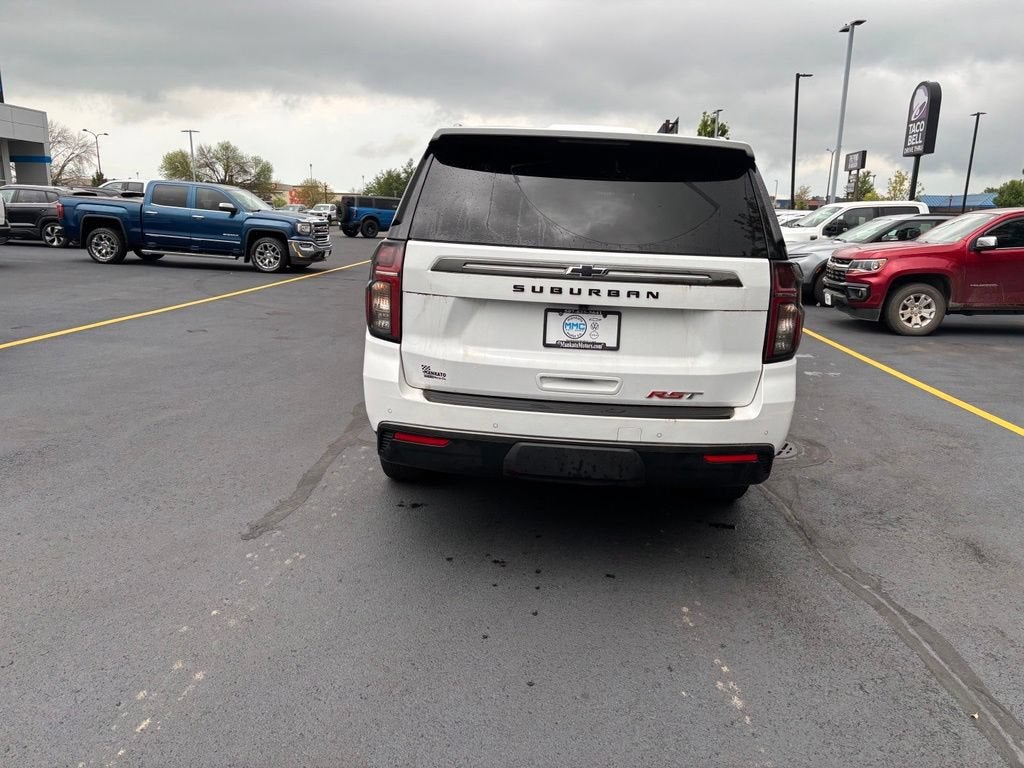 2022 Chevrolet Suburban RST