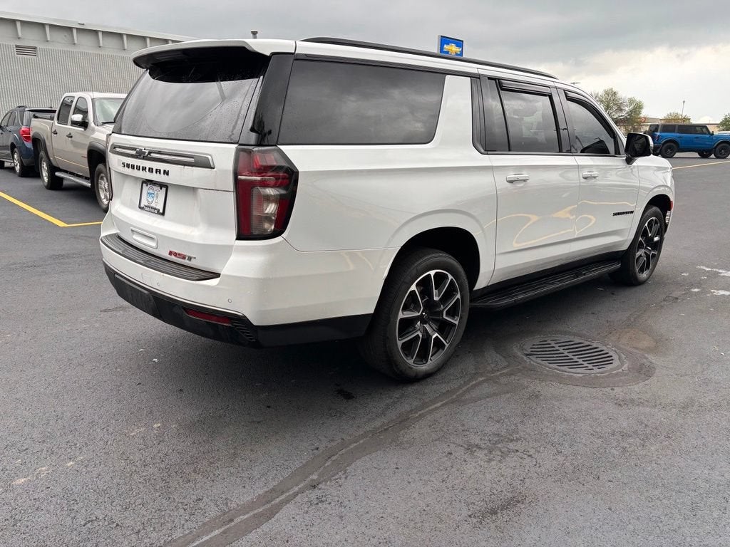 2022 Chevrolet Suburban RST