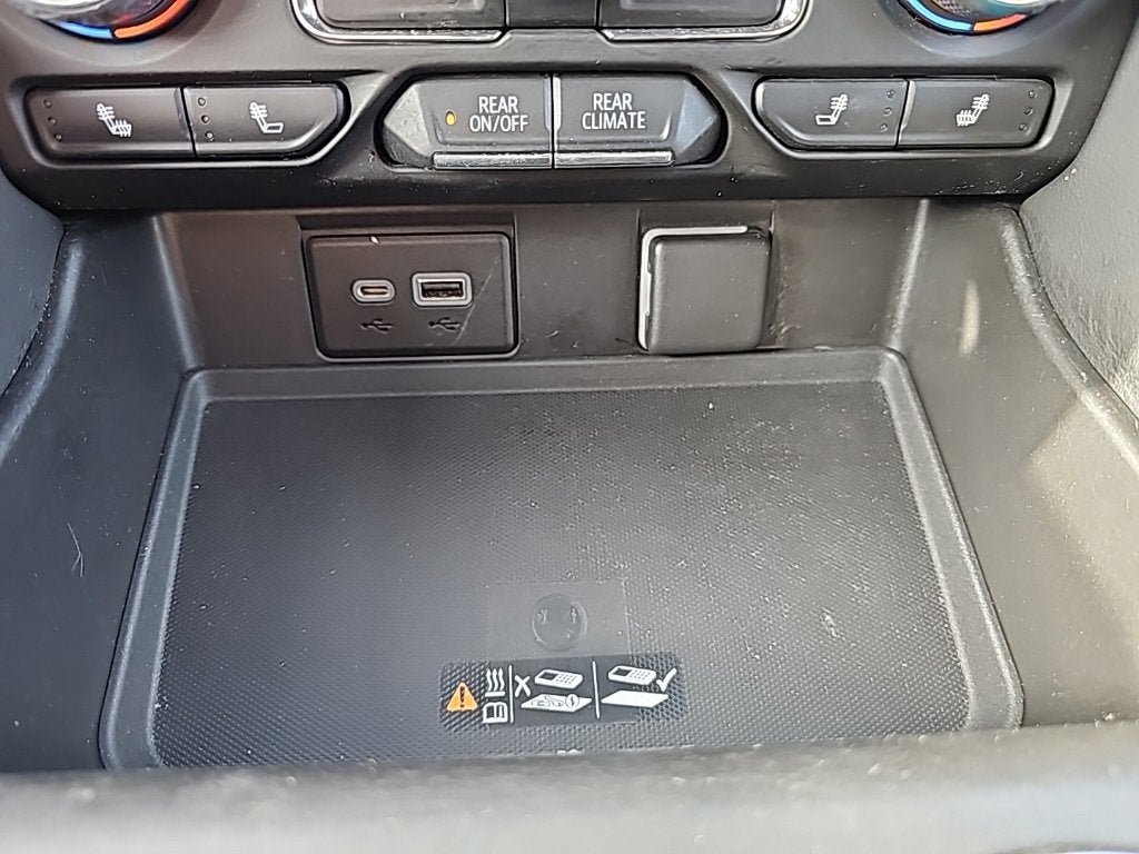 2021 Chevrolet Suburban RST