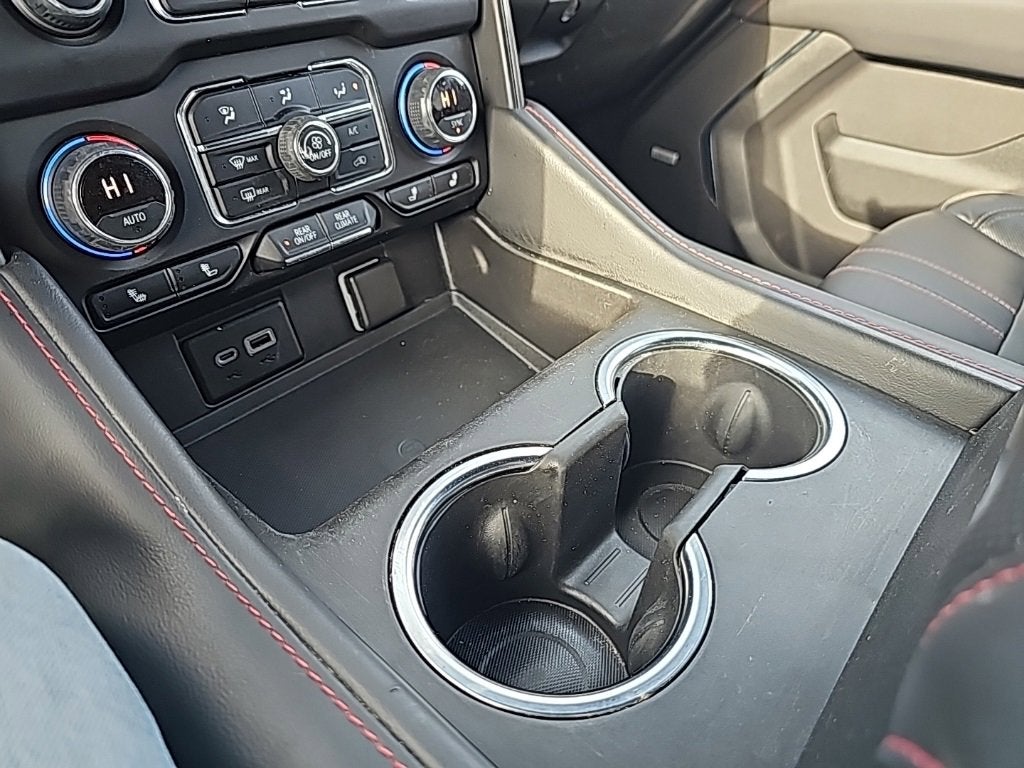 2021 Chevrolet Suburban RST