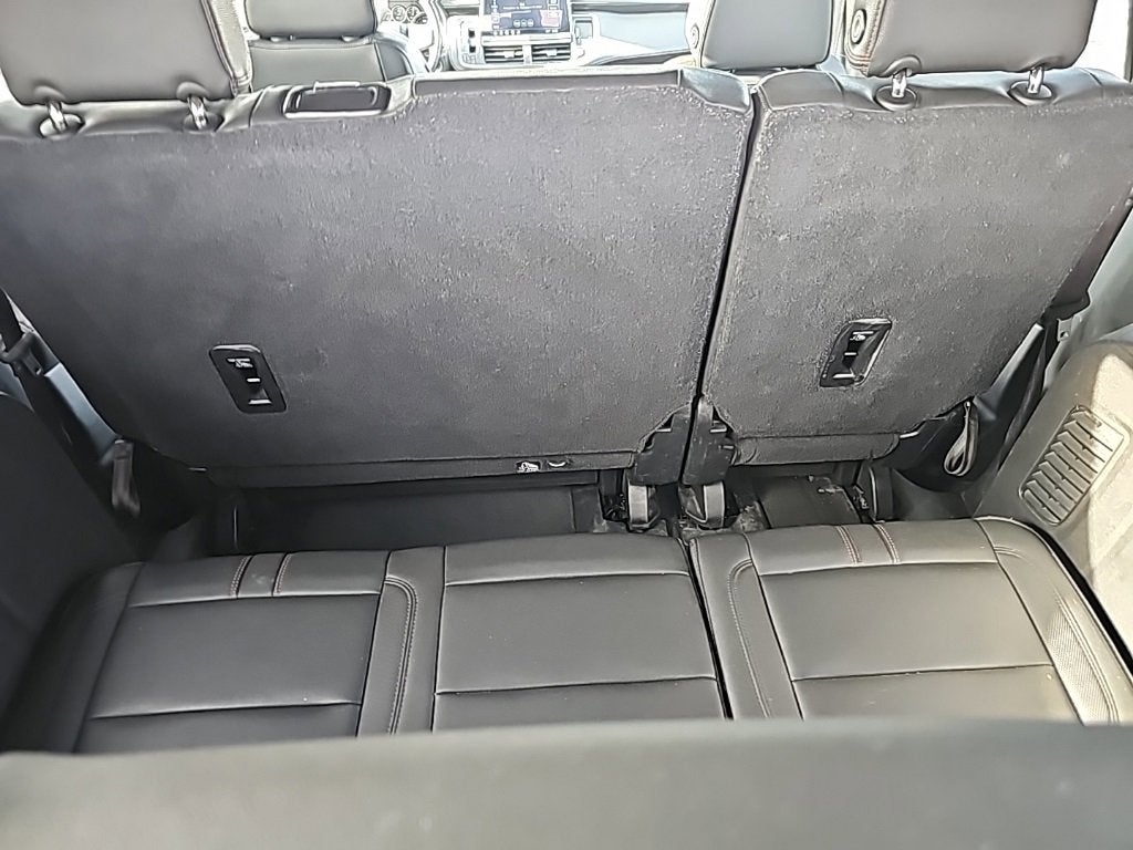 2021 Chevrolet Suburban RST