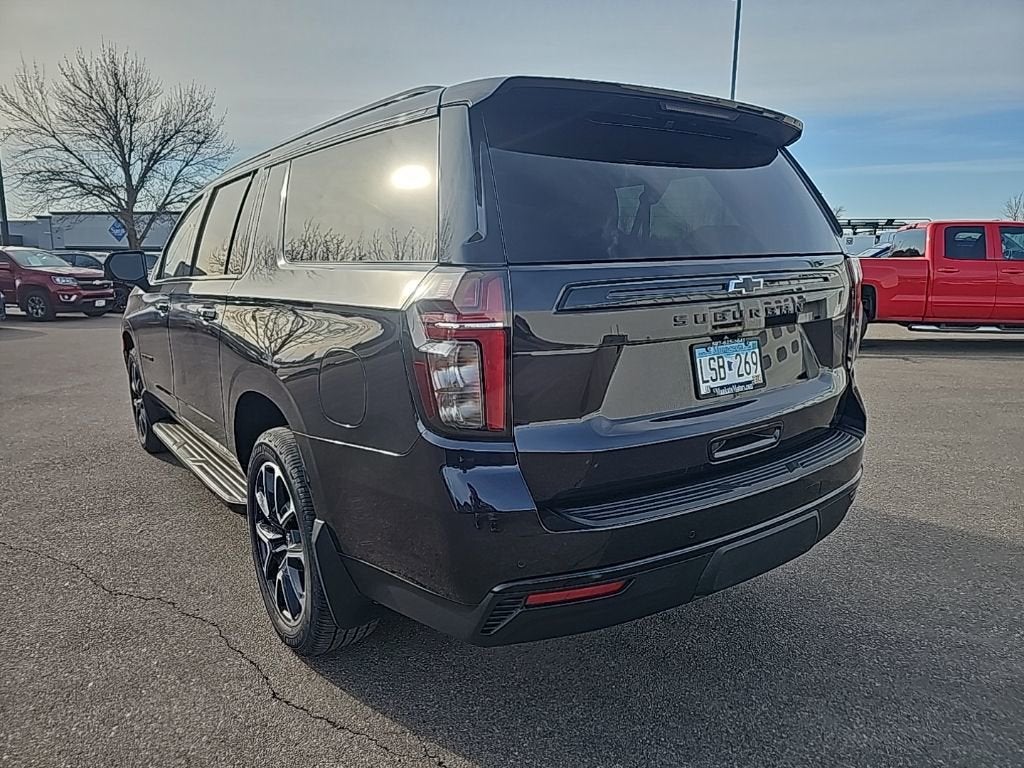 2024 Chevrolet Suburban RST