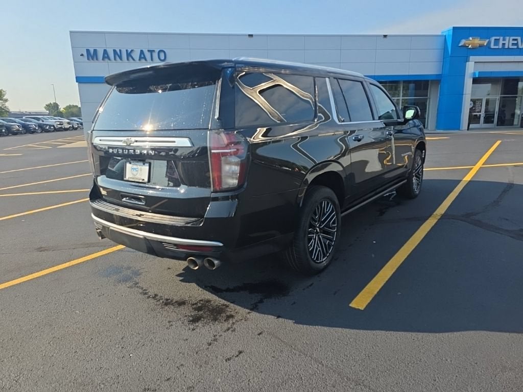 2021 Chevrolet Suburban High Country