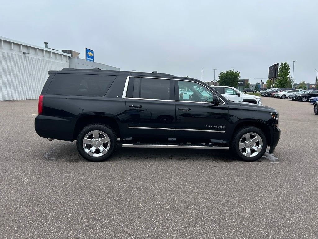 2018 Chevrolet Suburban LT