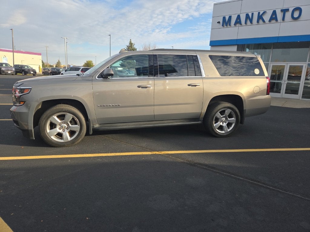 Certified 2018 Chevrolet Suburban LT with VIN 1GNSKHKC3JR388645 for sale in Mankato, Minnesota