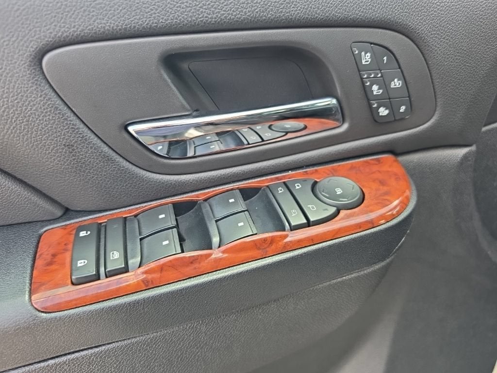 2013 Chevrolet Suburban LTZ