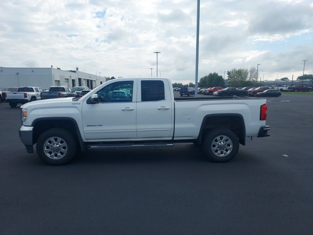 Used 2015 GMC Sierra 2500HD SLE with VIN 1GT22YEG9FZ103915 for sale in Mankato, Minnesota