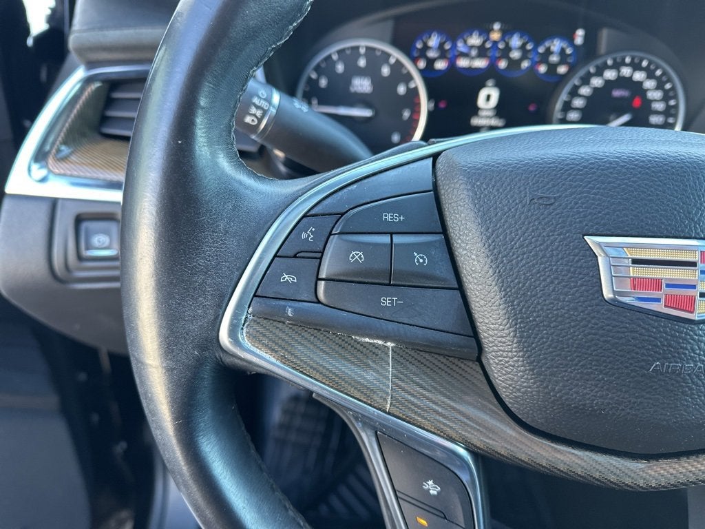 2017 Cadillac XT5 Platinum AWD