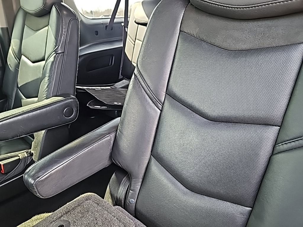 2018 Cadillac Escalade ESV Standard