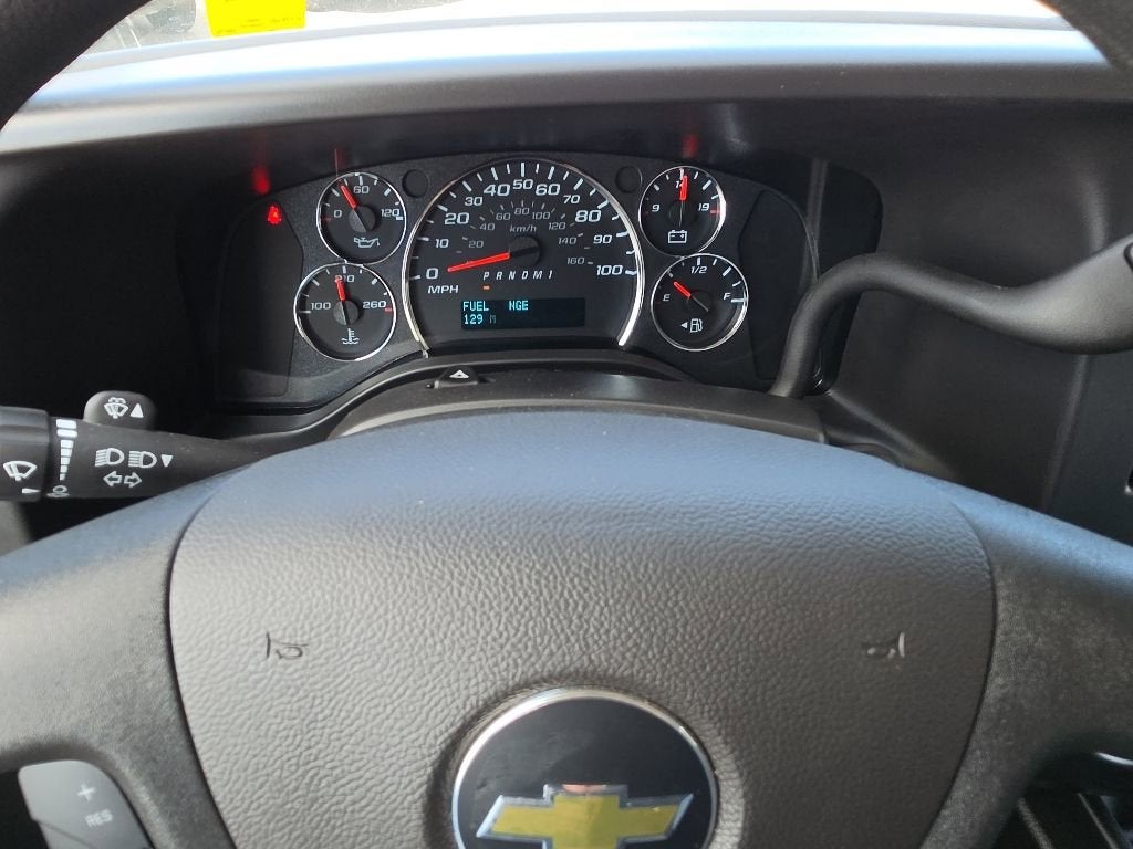 2026 Chevrolet Express Cutaway 3500 1WT