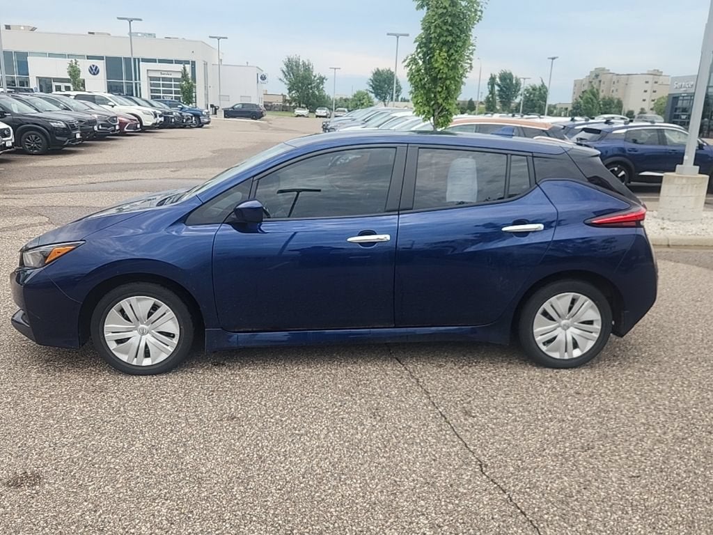 2025 Nissan LEAF S