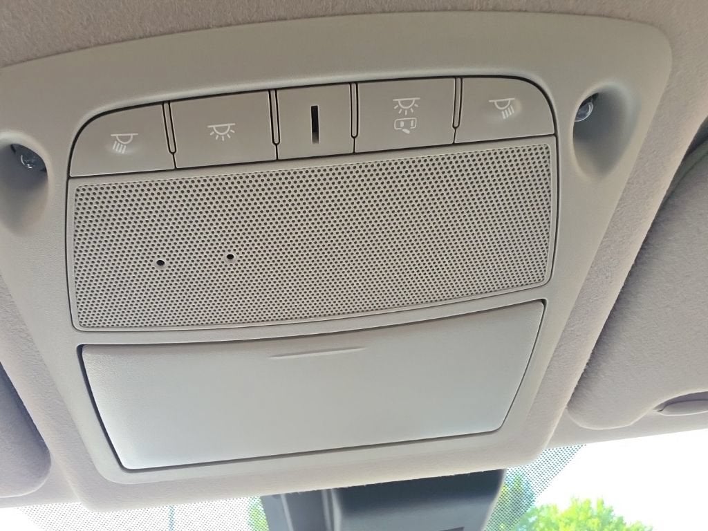 2025 Nissan LEAF S