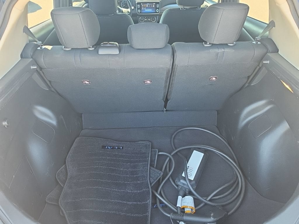 2025 Nissan LEAF S