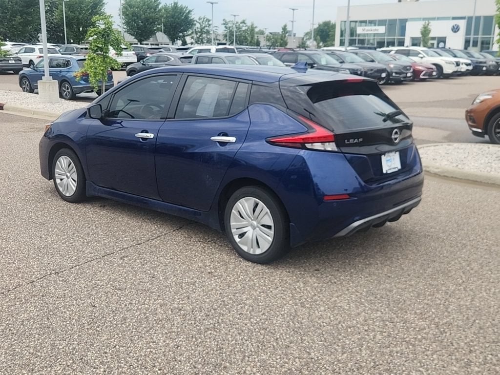 2025 Nissan LEAF S