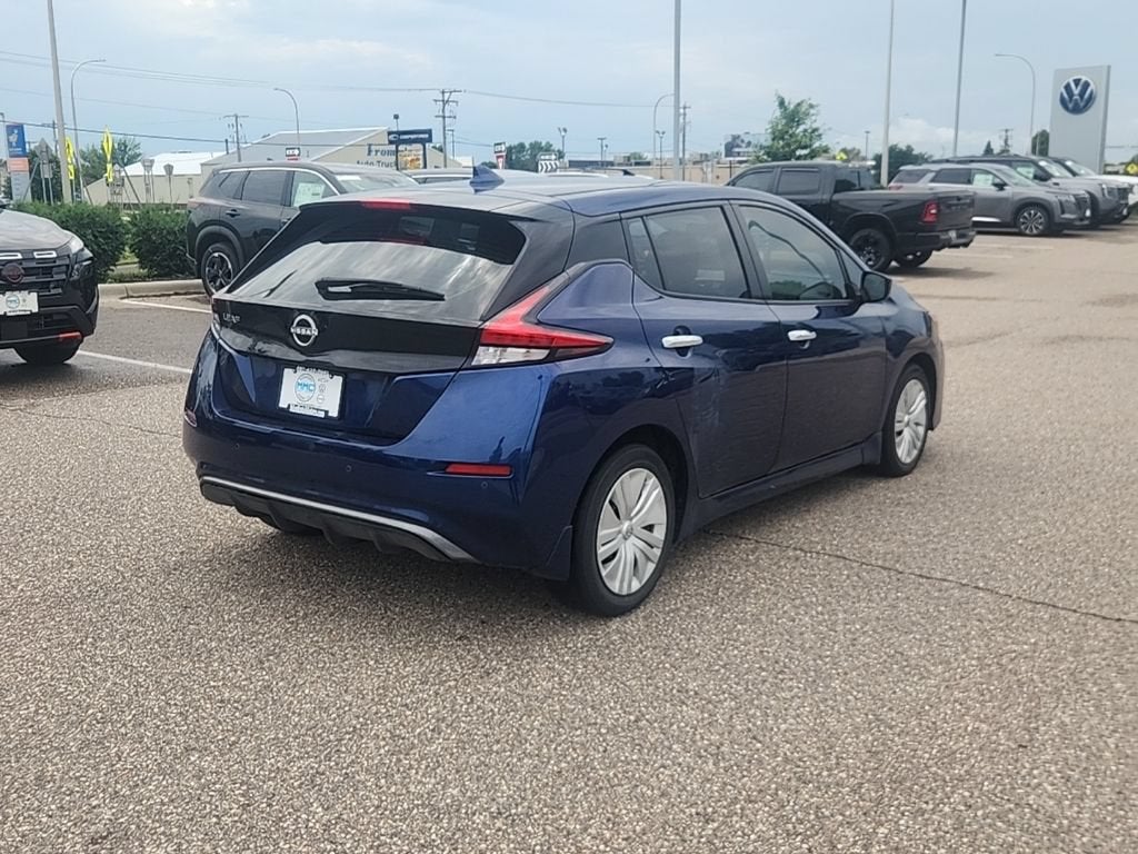 2025 Nissan LEAF S