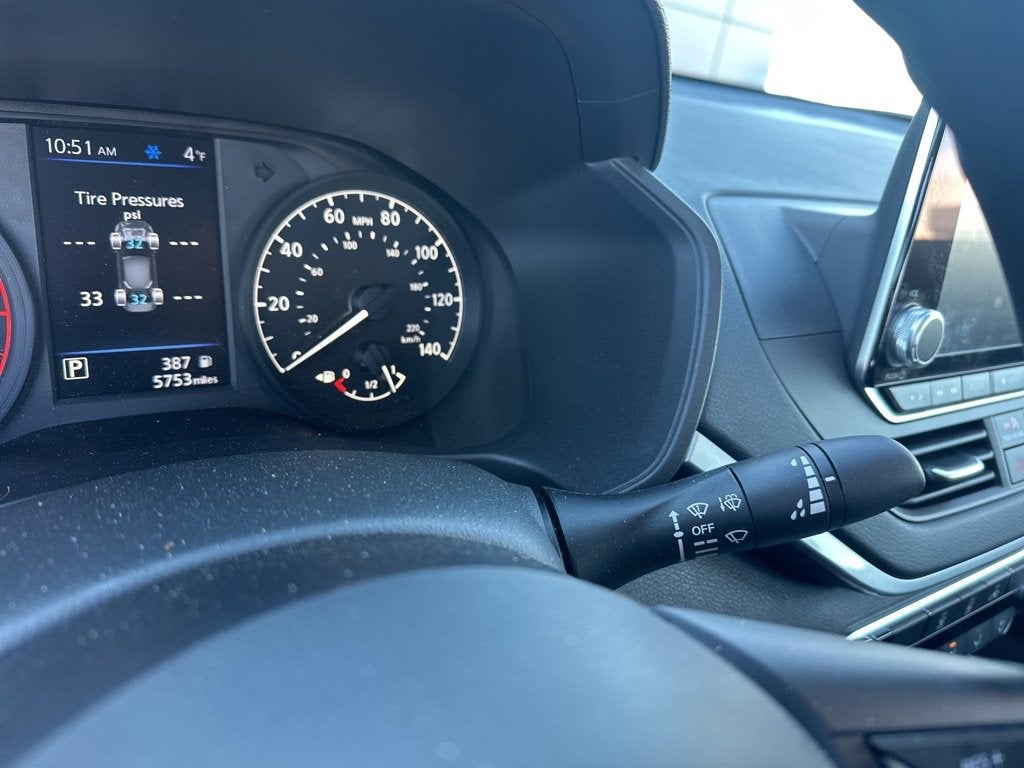 2025 Nissan Altima S FWD