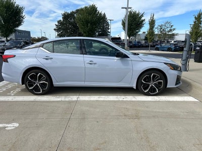 2024 Nissan Altima SR Intelligent AWD